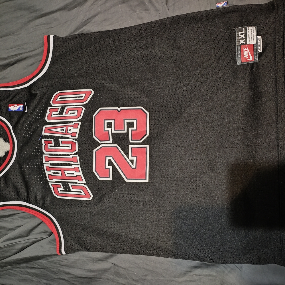 Nike Chicago Bulls Jersey Black and Red